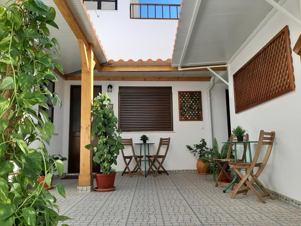 شقة Santiago do Cacém  في Alojamento Ferreira - Apartamento B المظهر الخارجي الصورة